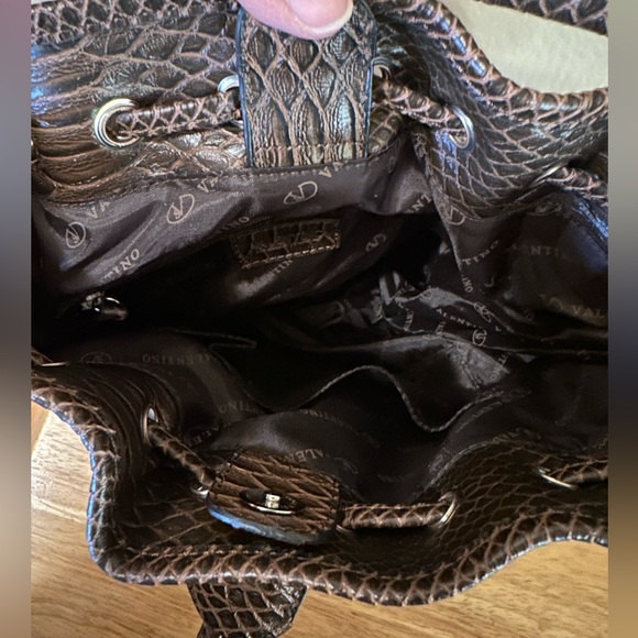 Valentino by Serendipity Valentino Bucket Bag - Picture 6 of 11